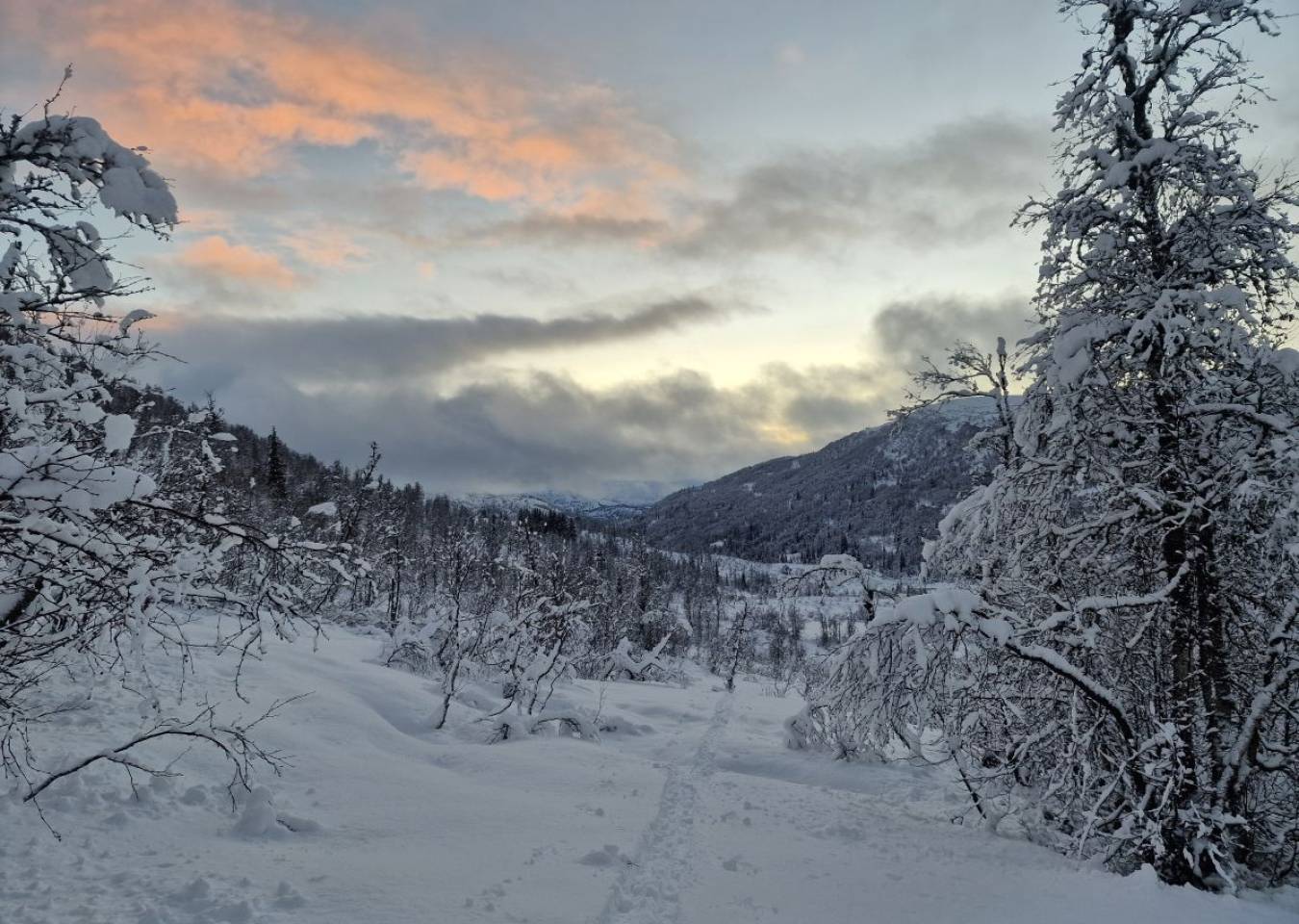 Skykkjeset første skitur